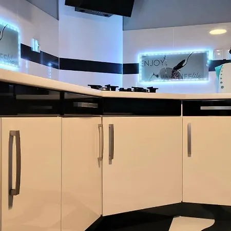 Luxury Oasis Srodmiescie Downtown 3 Os * Kraków